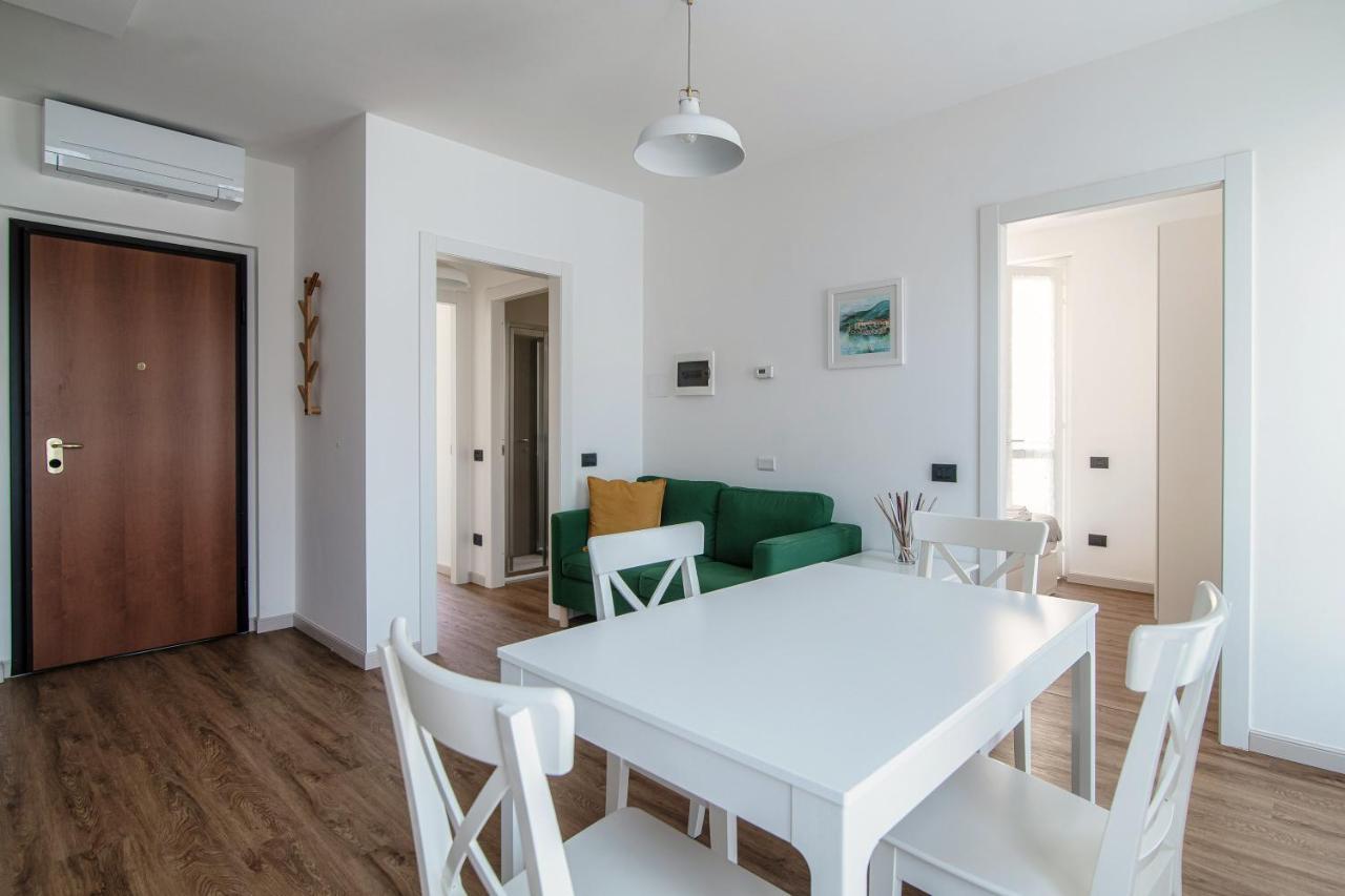 The View Apartment 2 Беладжо Екстериор снимка