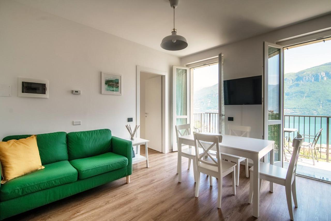 The View Apartment 2 Беладжо Екстериор снимка